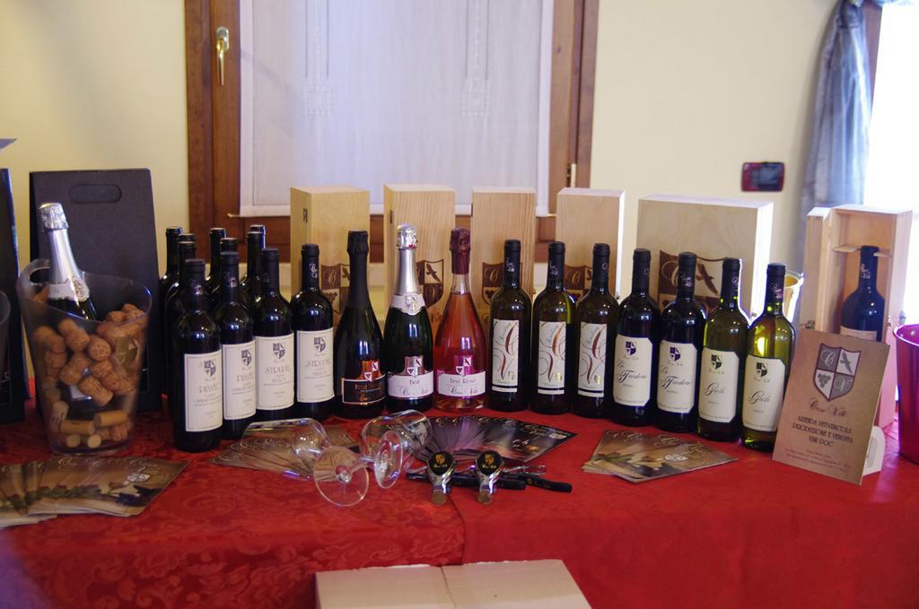 Agriturismo Casa Villi سولفرينو المظهر الخارجي الصورة